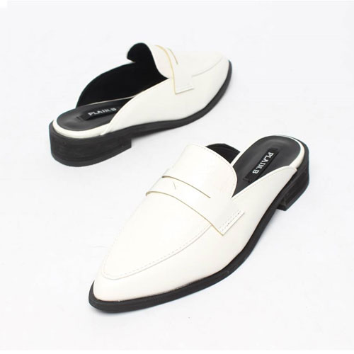 46385 뾰족라인 여성 신발  낮은굽 슬리퍼 블로퍼 (3.0 cm )