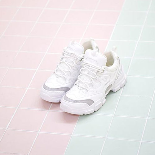 매쉬그레이 여성 편안한 신발 패션 운동화 (3.0 cm)