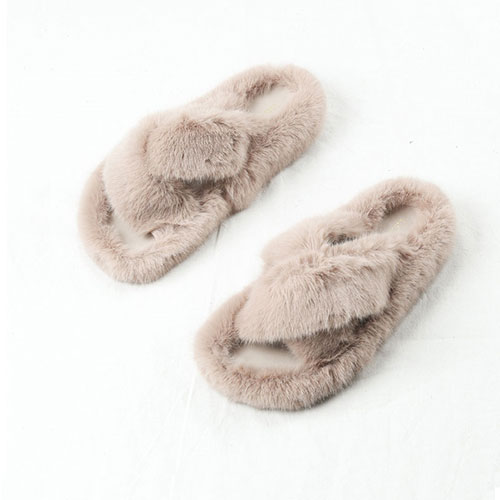 꽈배기 여성 겨울 신발 낮은굽 털 슬리퍼 (2.5 cm)