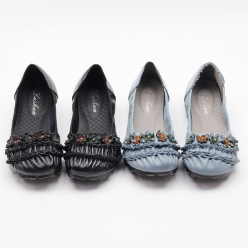 중년 여성용 꽃 패턴 외출 슬립온 단화 신발 (2cm)