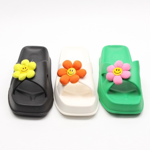 여자 각진코 스마일 꽃 포인트 슬리퍼 실내화 신발 (4.0cm)